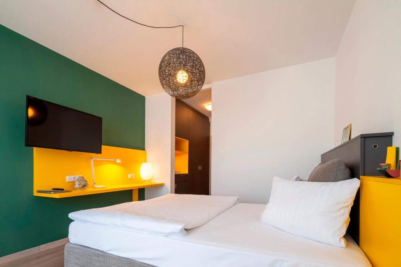 Das Eckert - Lifestyle Design Hotel & Fine Dining Bei Basel เกร็นซ์อัค-วีเลน ภายนอก รูปภาพ