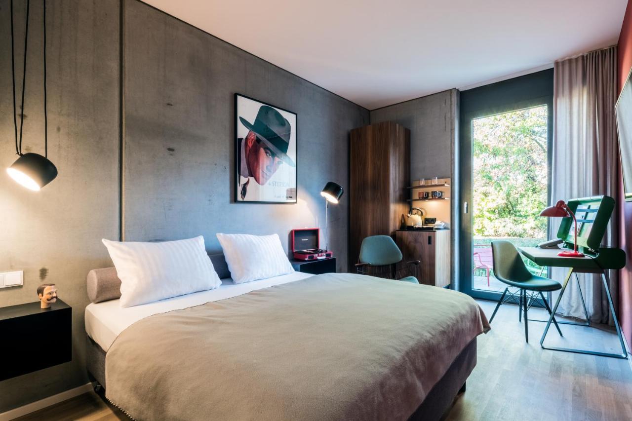 Das Eckert - Lifestyle Design Hotel & Fine Dining Bei Basel เกร็นซ์อัค-วีเลน ภายนอก รูปภาพ