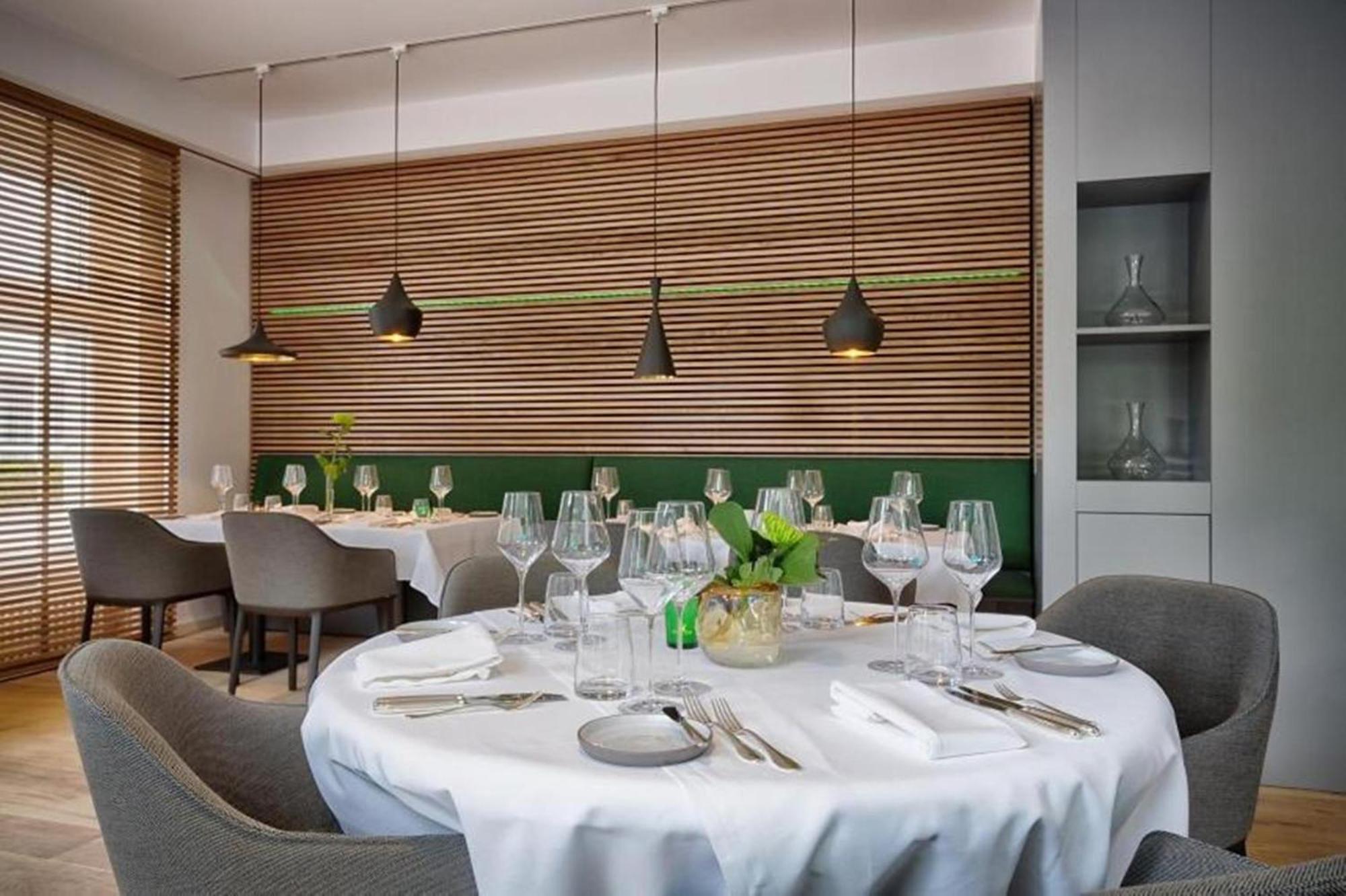 Das Eckert - Lifestyle Design Hotel & Fine Dining Bei Basel เกร็นซ์อัค-วีเลน ภายนอก รูปภาพ